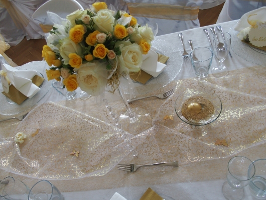 Ukázka svatebního obřadu, slavnostní tabule a rautu
